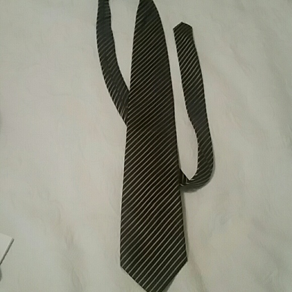 Milano silk power tie blue/gold euc - Picture 1 of 3